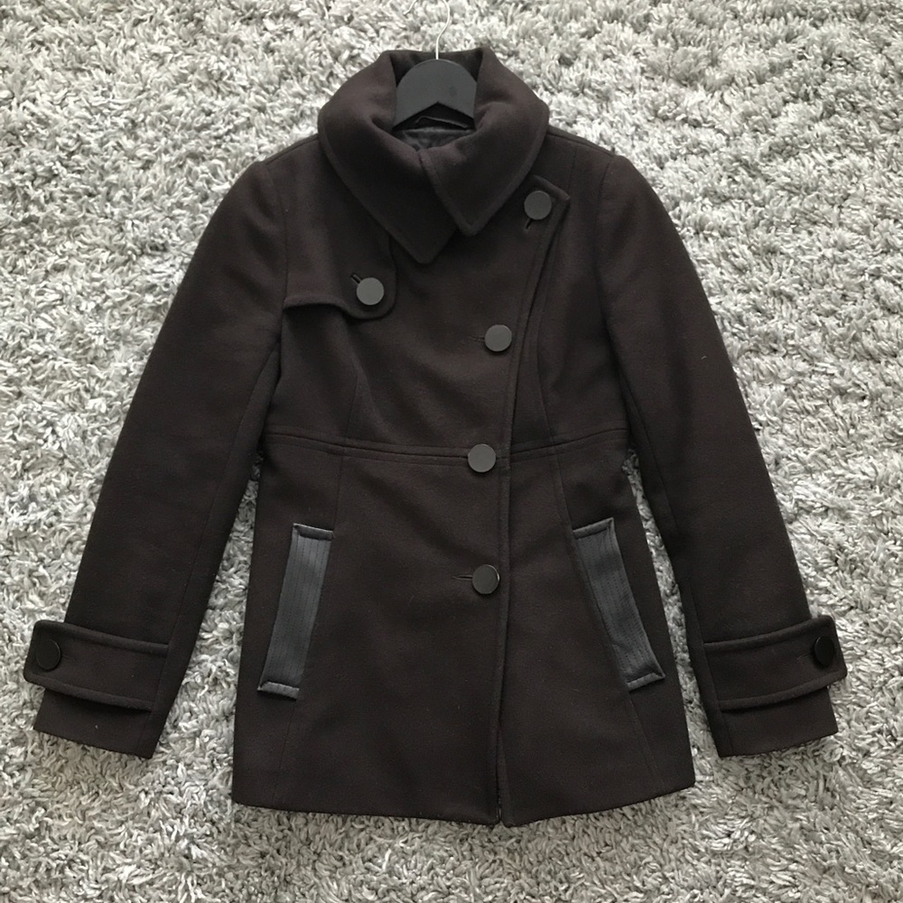 Wilfred coat